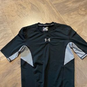 2 Under armour compression